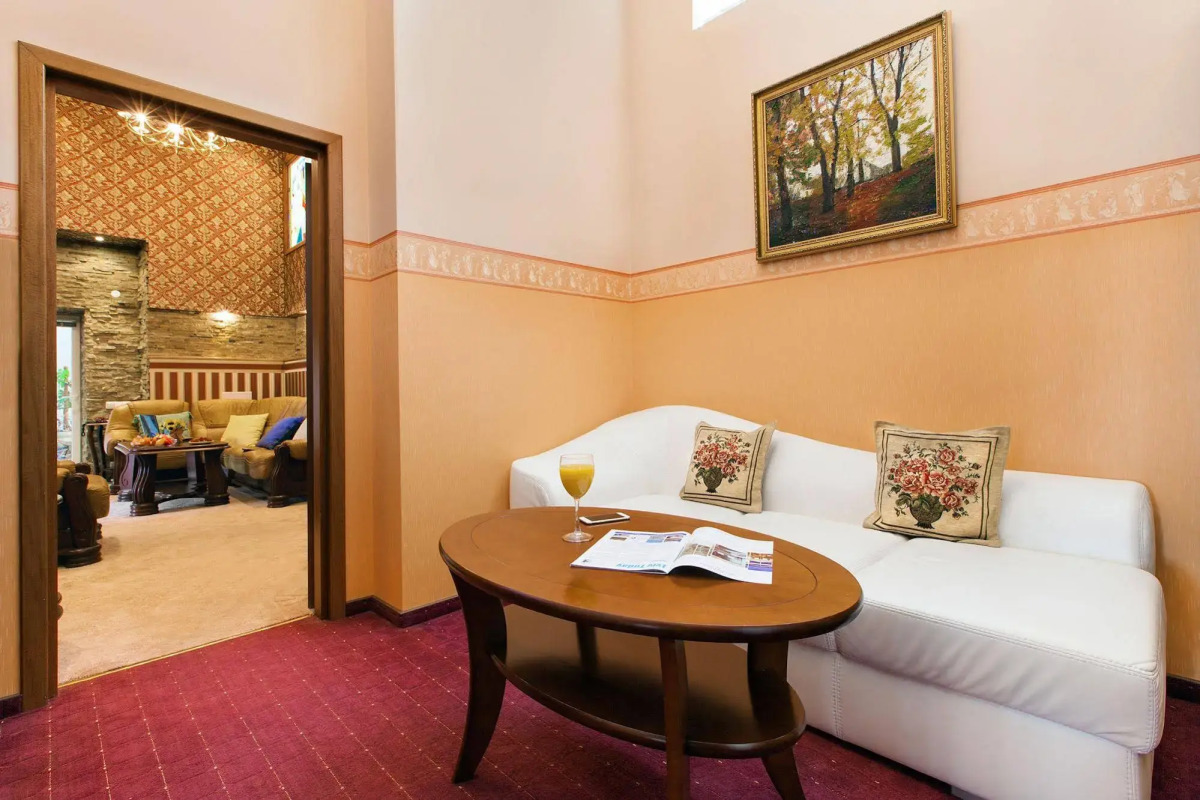 Гостиница «Спутник»