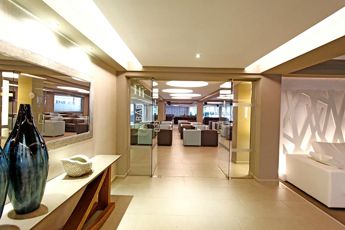 BG Hotel Java