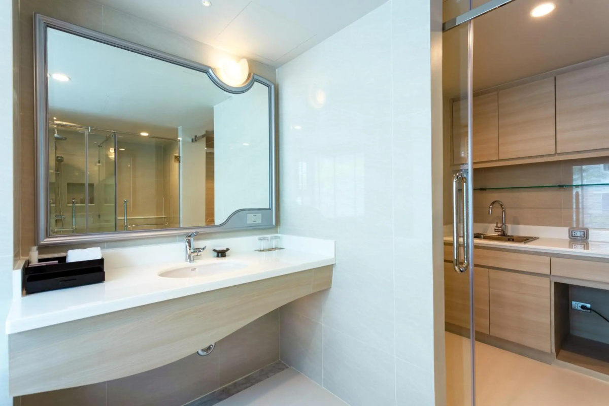 Centara Sonrisa Residences & Suites Sriracha