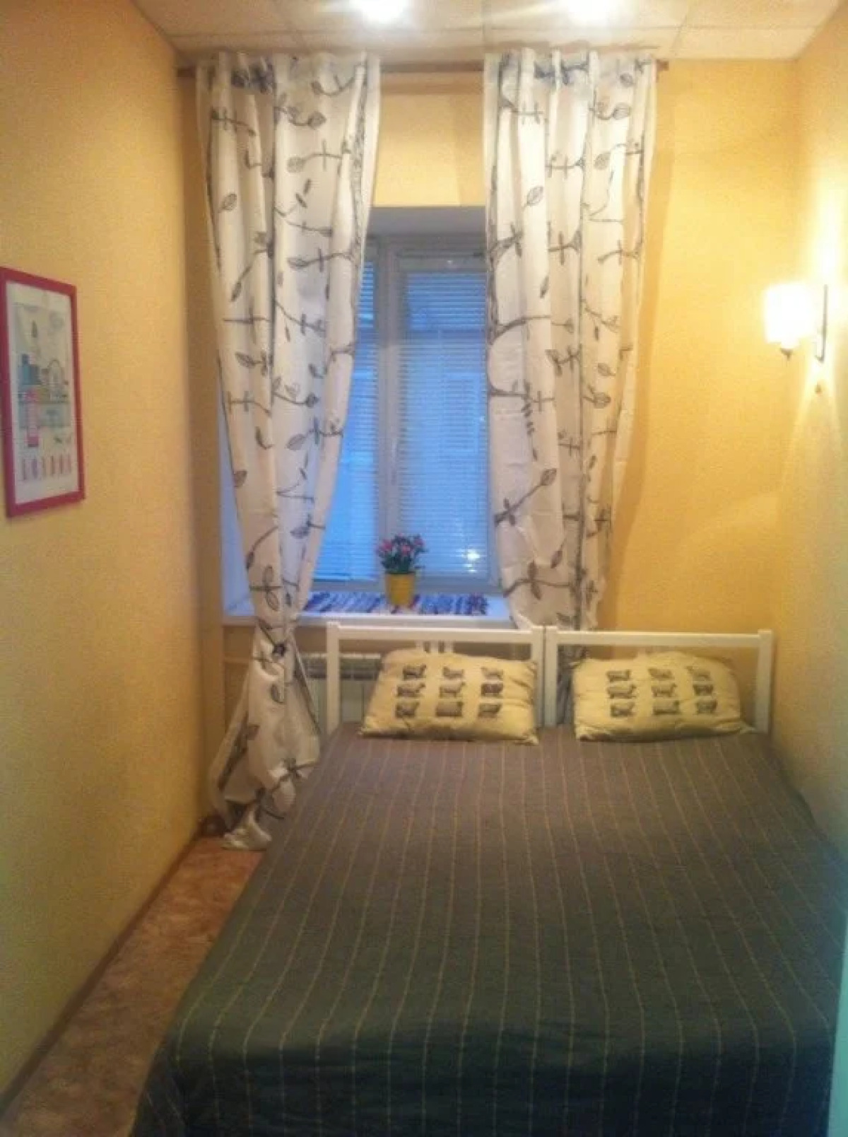 Мишель на Невском