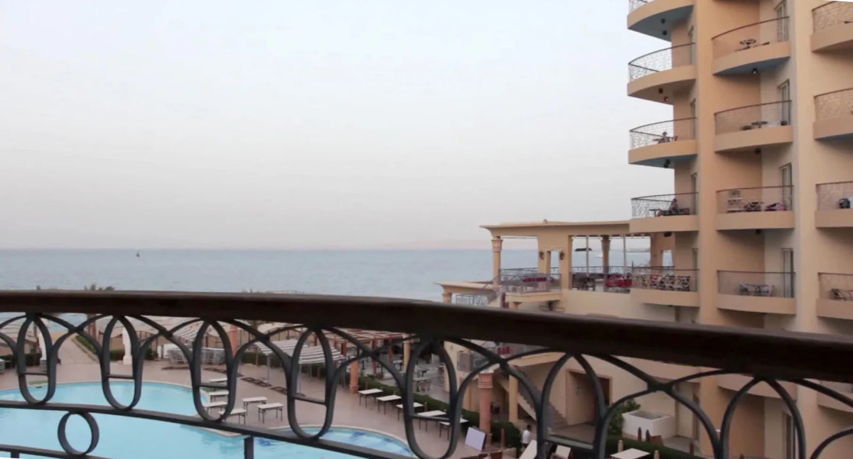 Sphinx Aqua Park Beach Resort