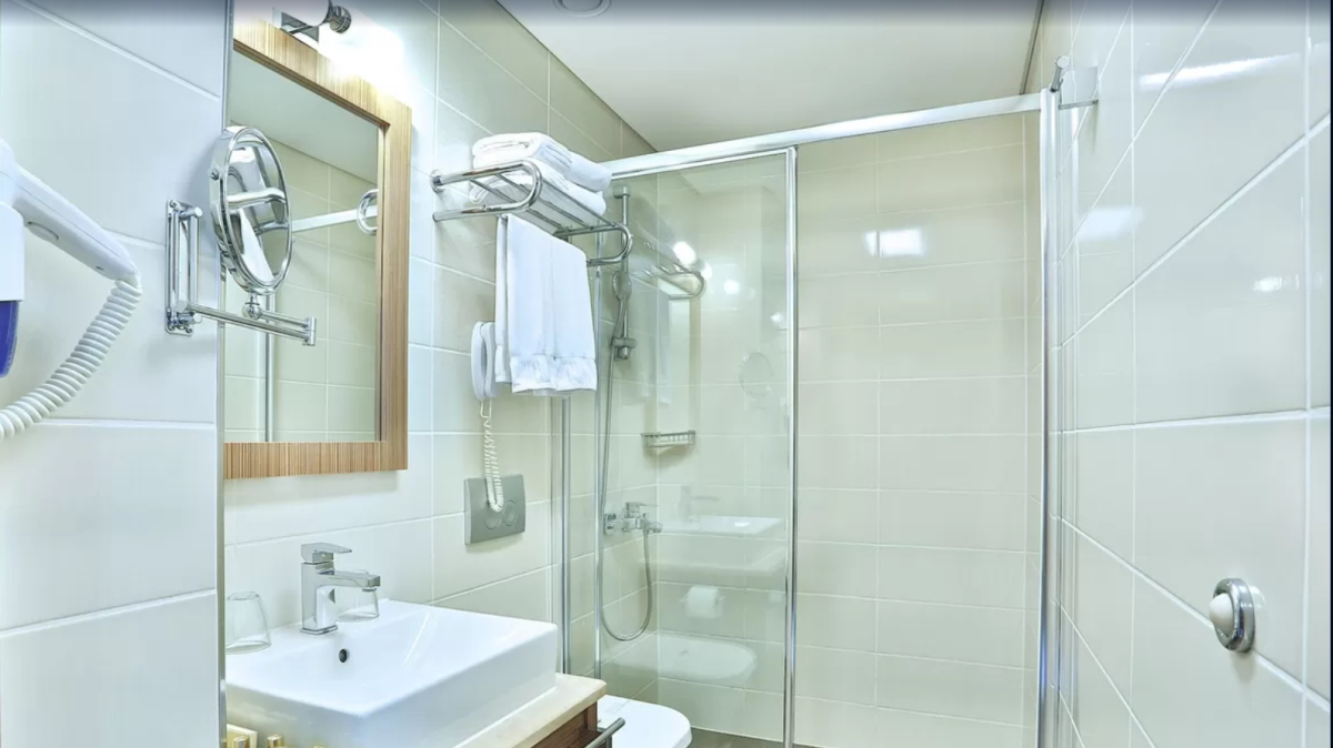 Momento - Special Class