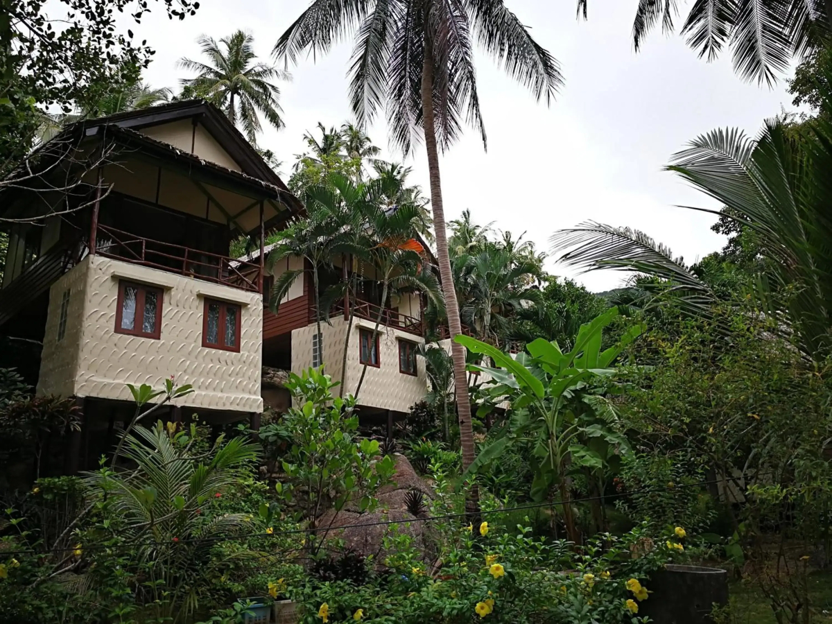 Smile Bungalows