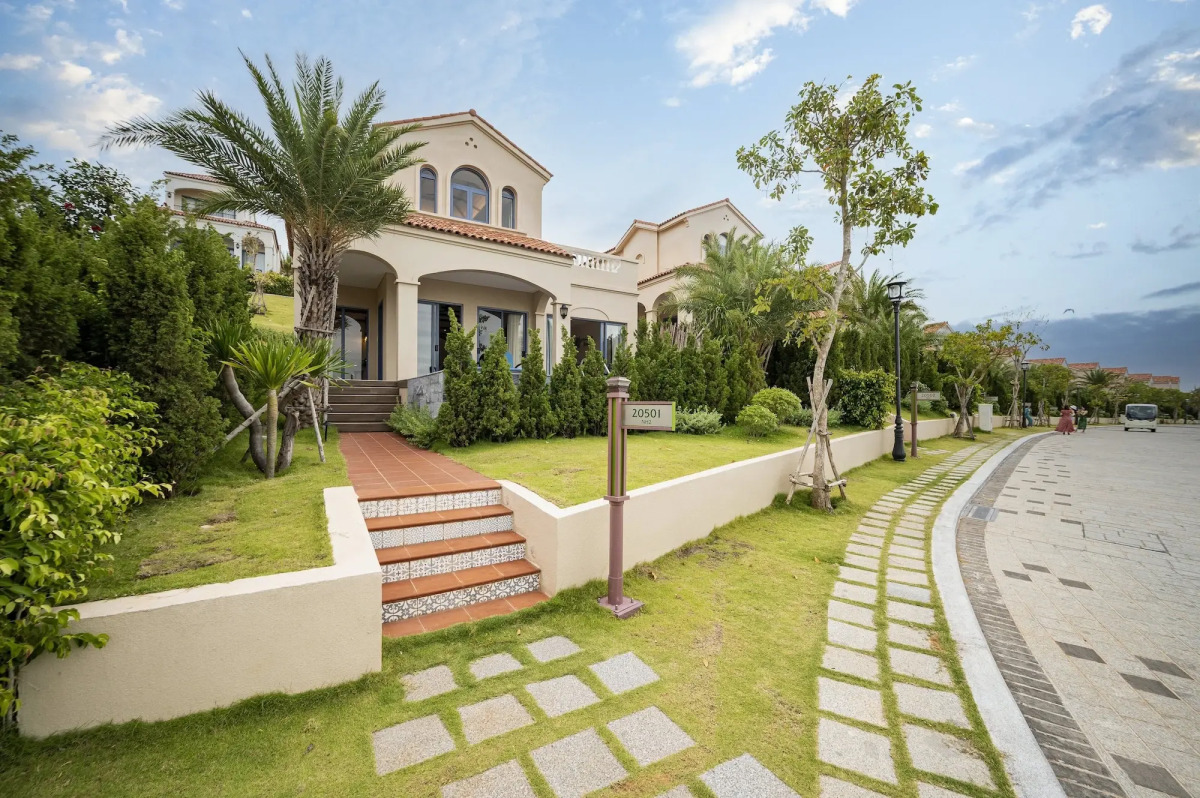 Centara Mirage Resort Mui Ne