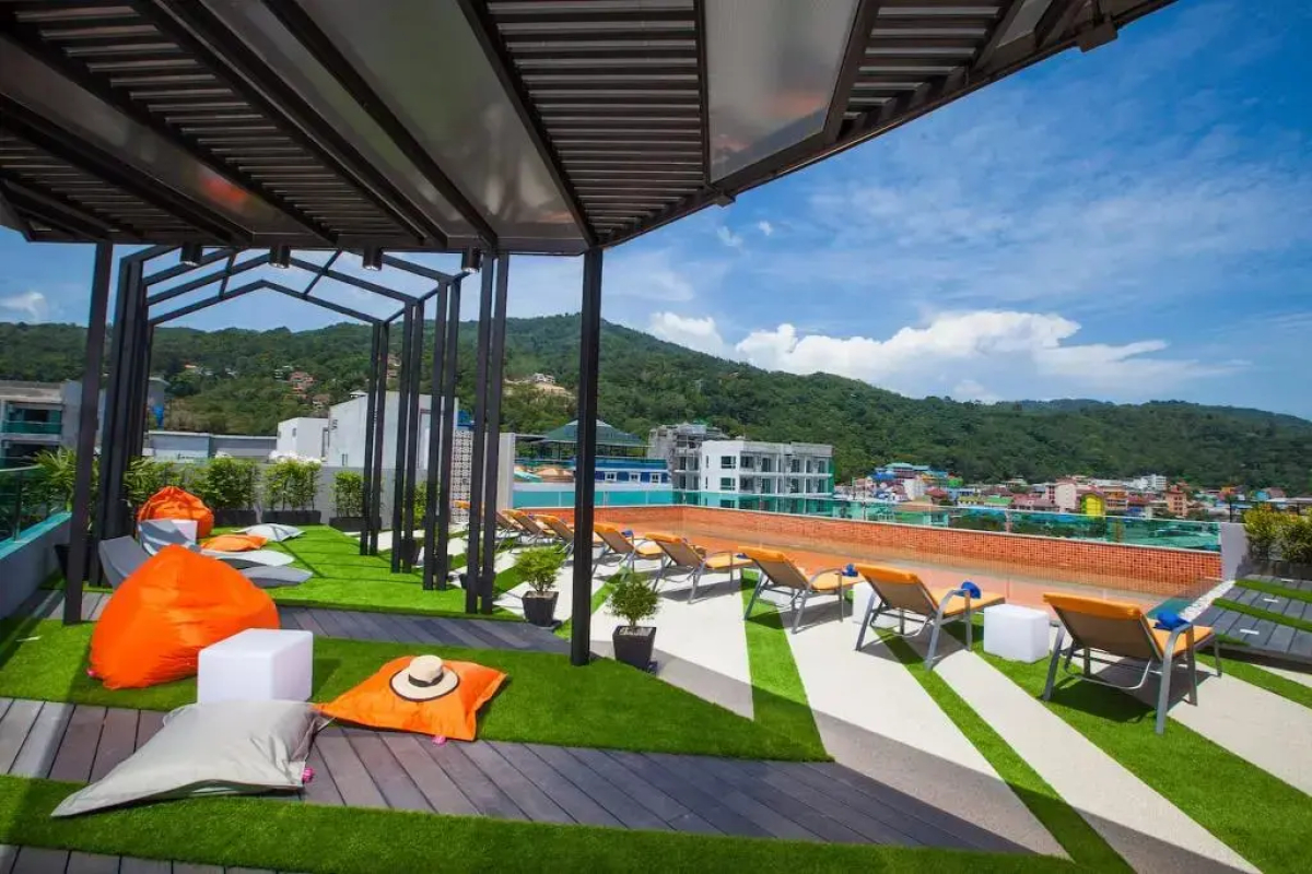 The Crib Patong