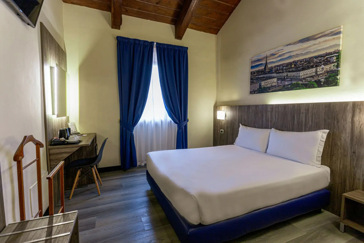 Hotel Urbani