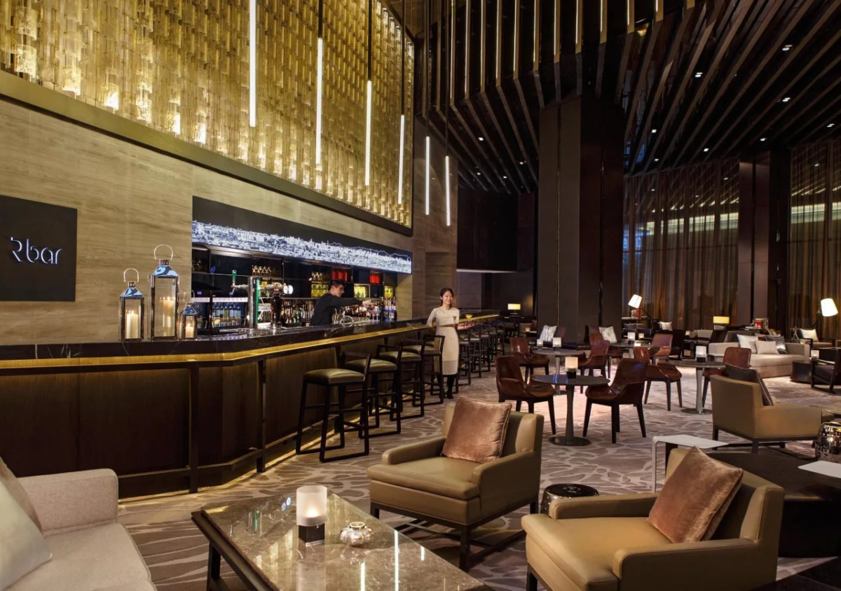 Отель Renaissance Beijing Wangfujing Hotel