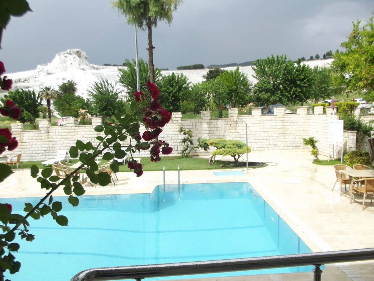 Hotel Hal - Tur