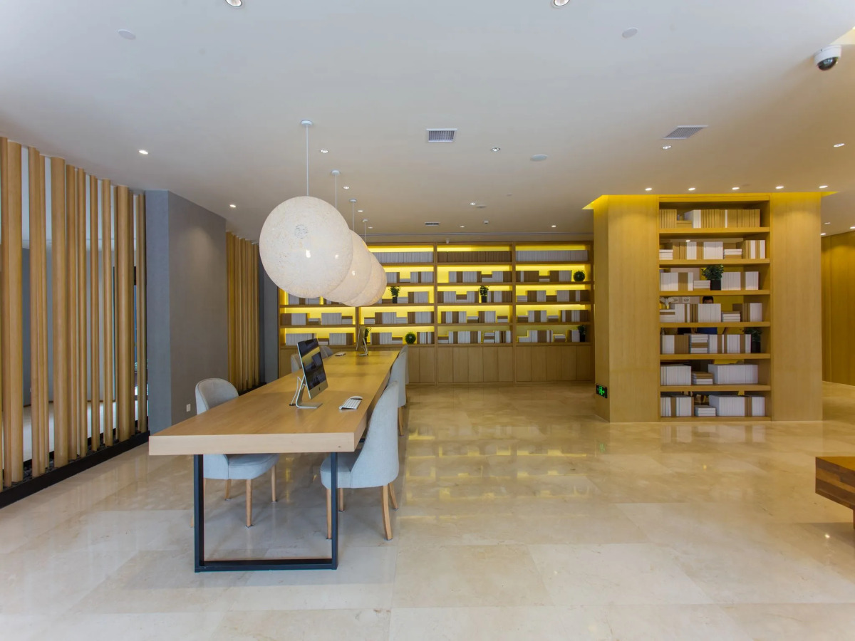 Ji Hotel Shanghai Oriental Pearl Tower