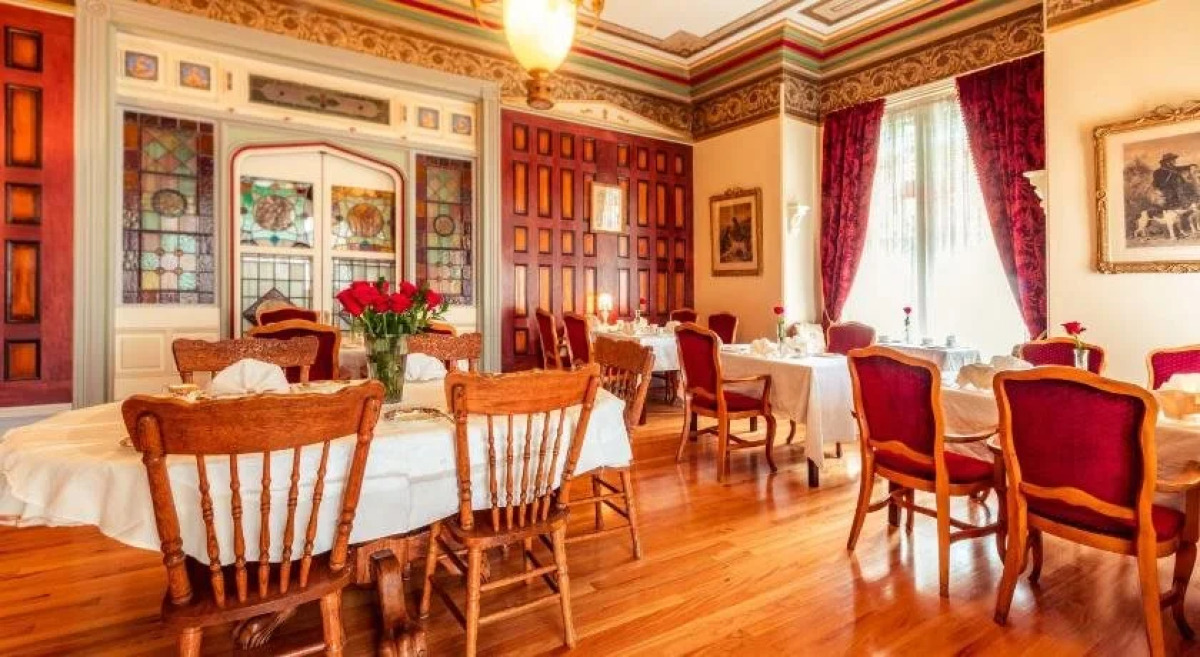 Amethyst Inn at Regents Park