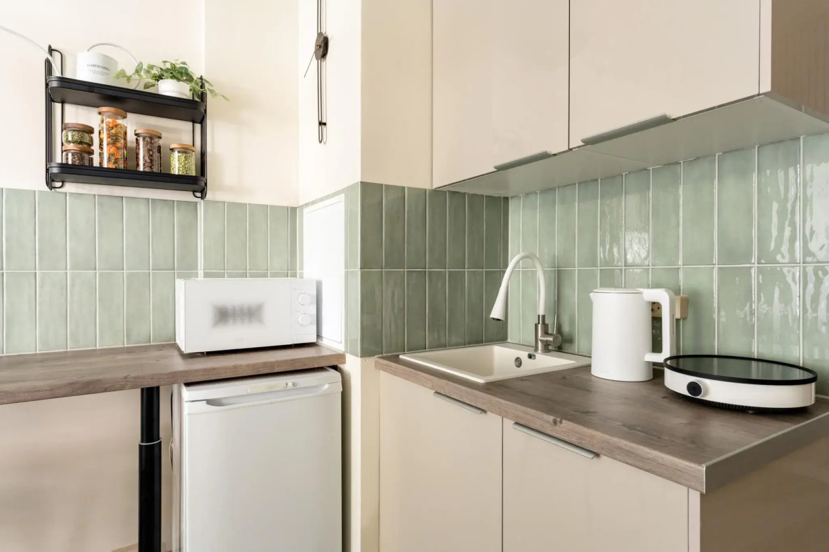 Апартаменты на проспекте 40 лет Октября 12/10