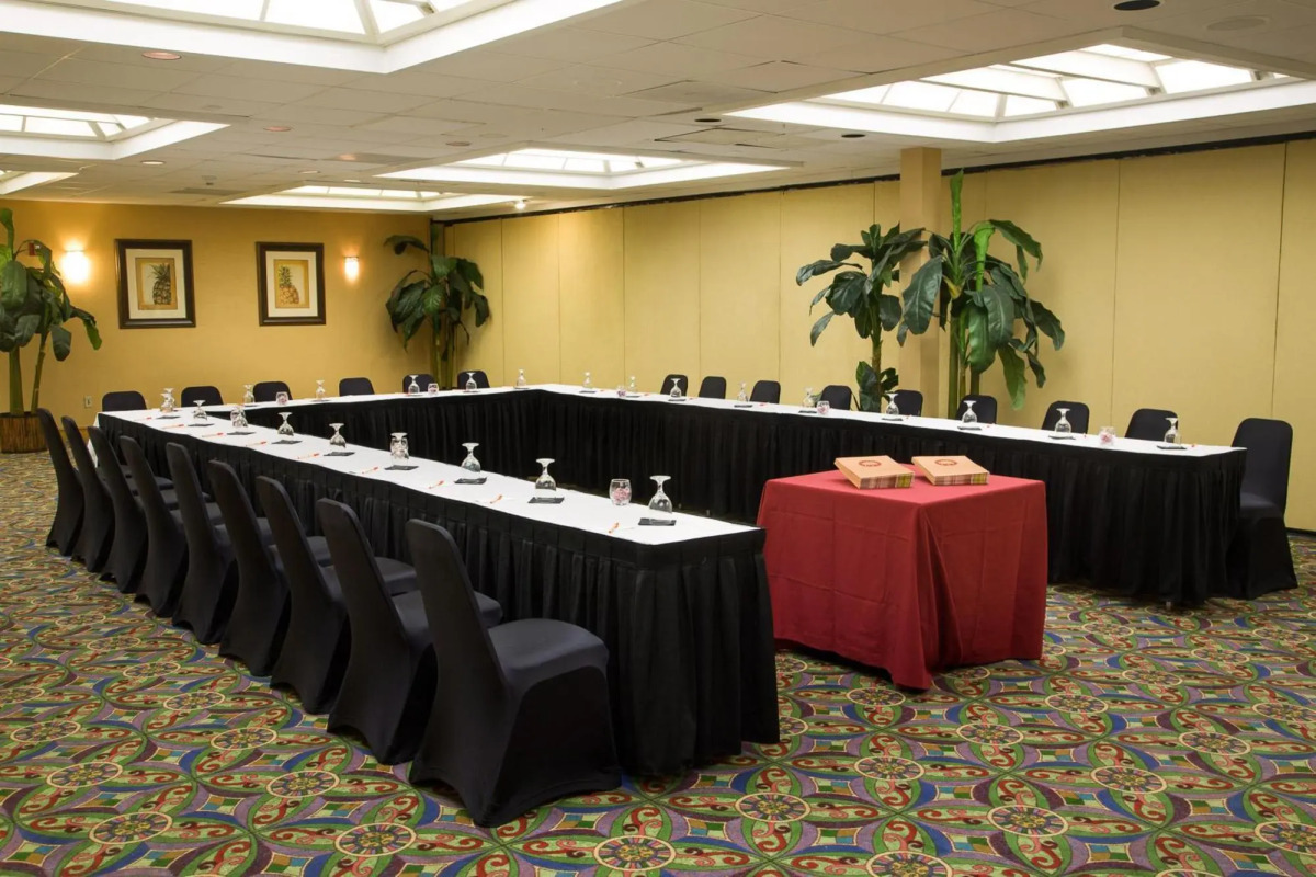 International Palms Resort Cocoa Beach