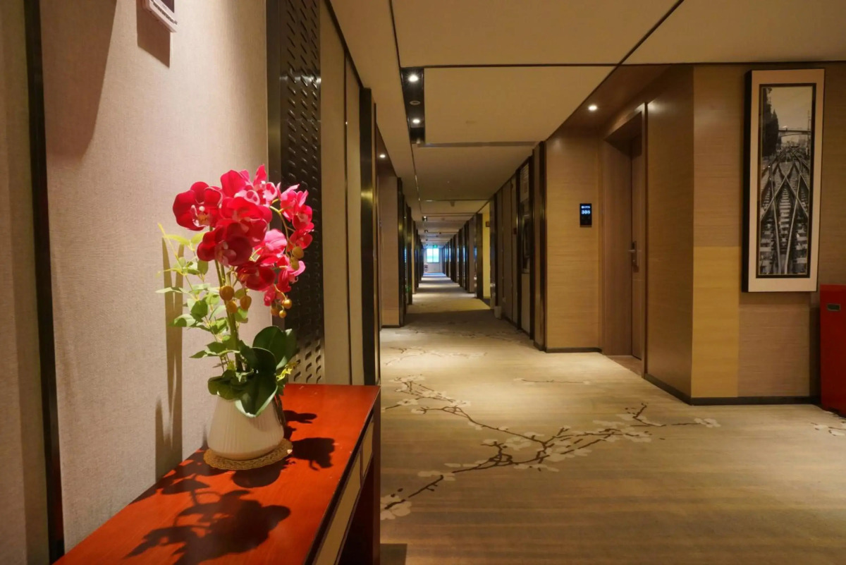 Baiyun City Hotel
