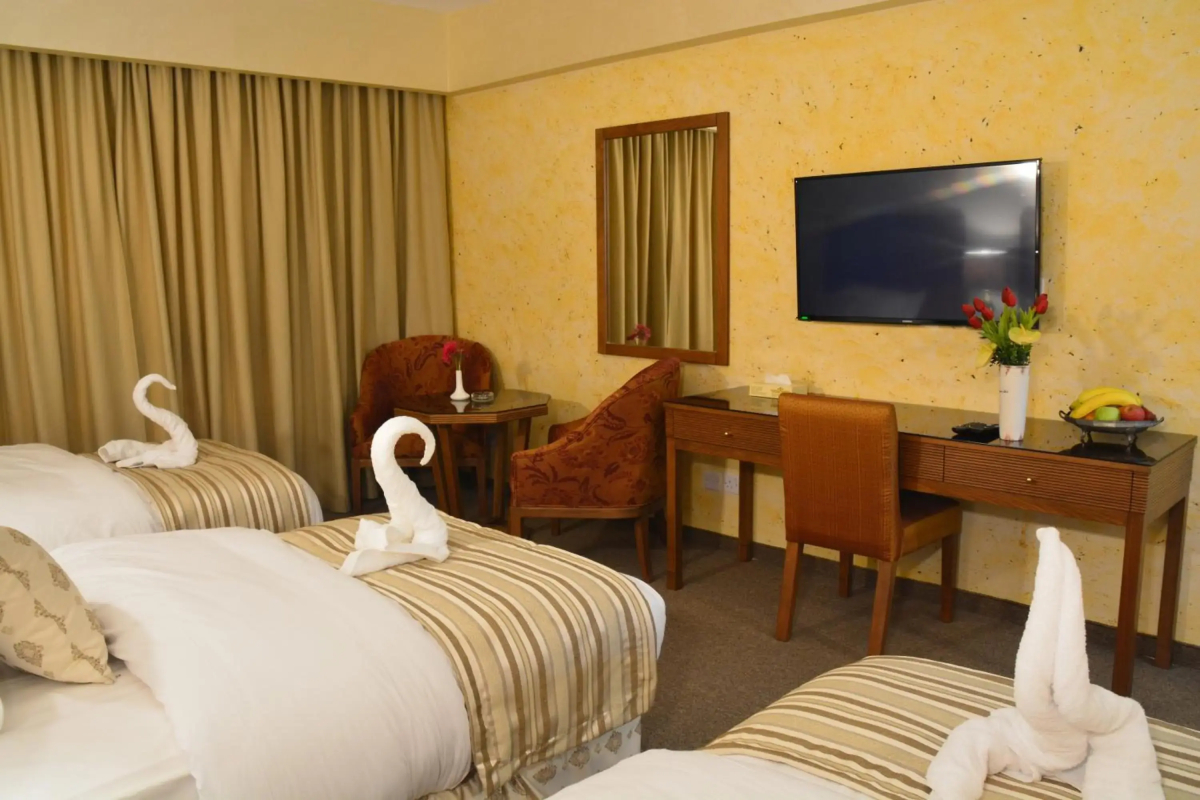 Saray Hotel