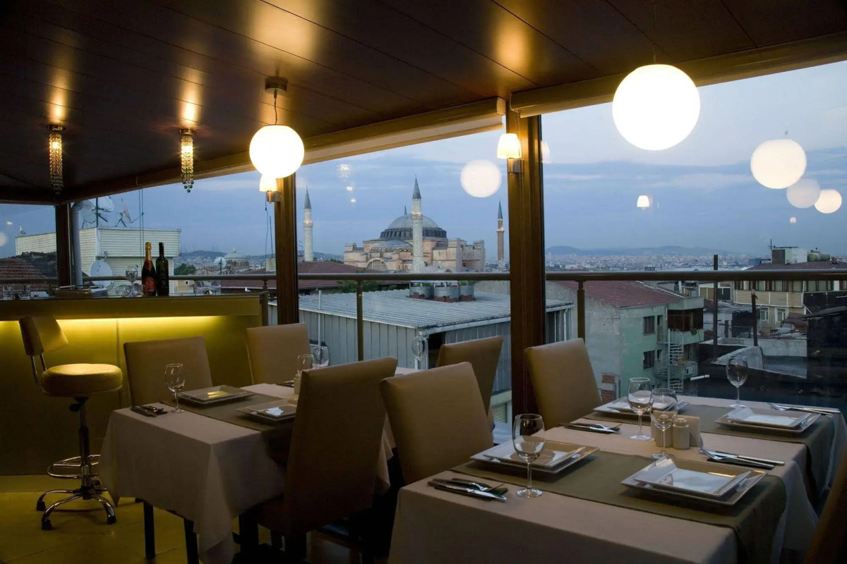 Tan Hotel - Special Class