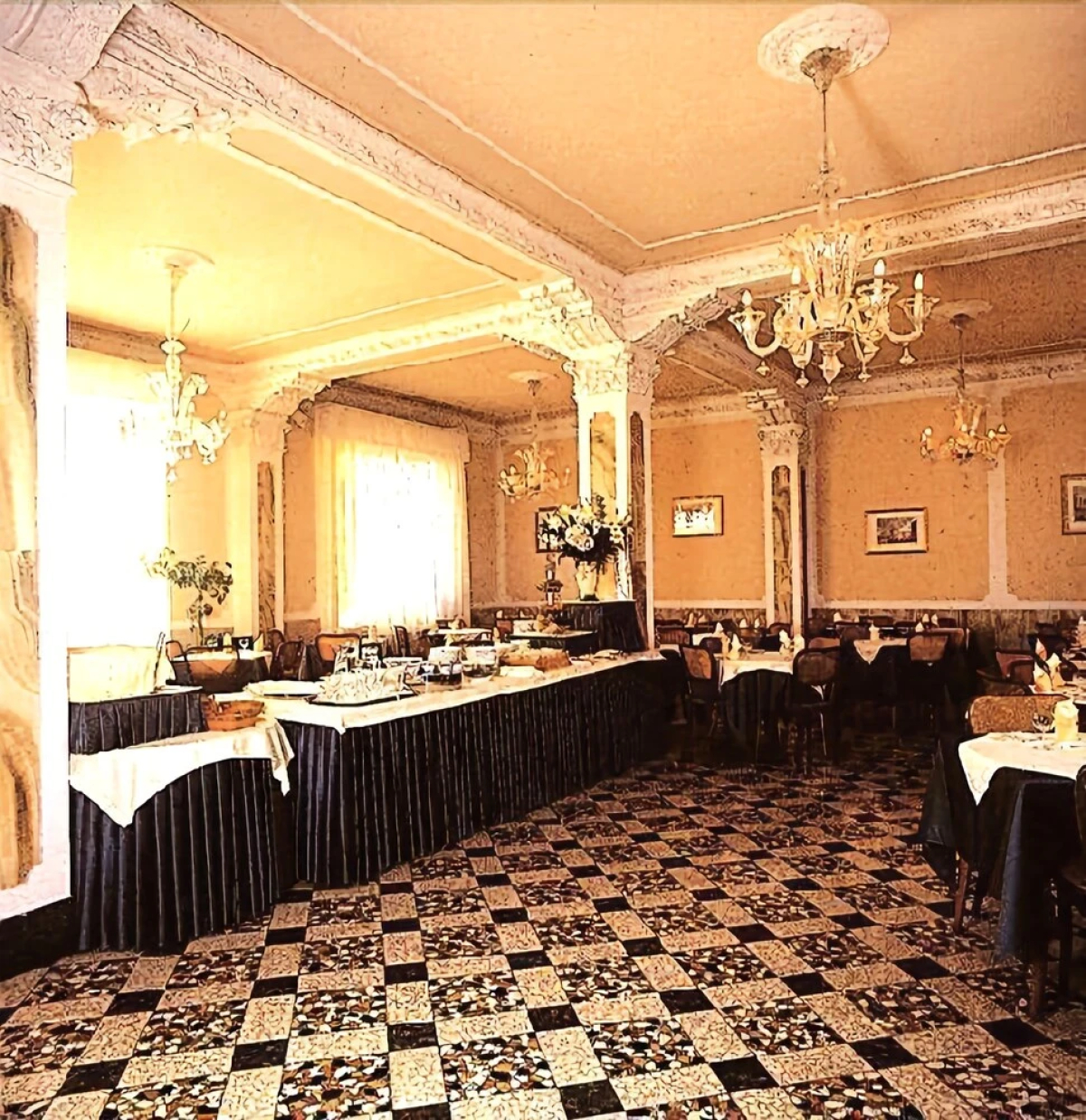 Hotel Byron