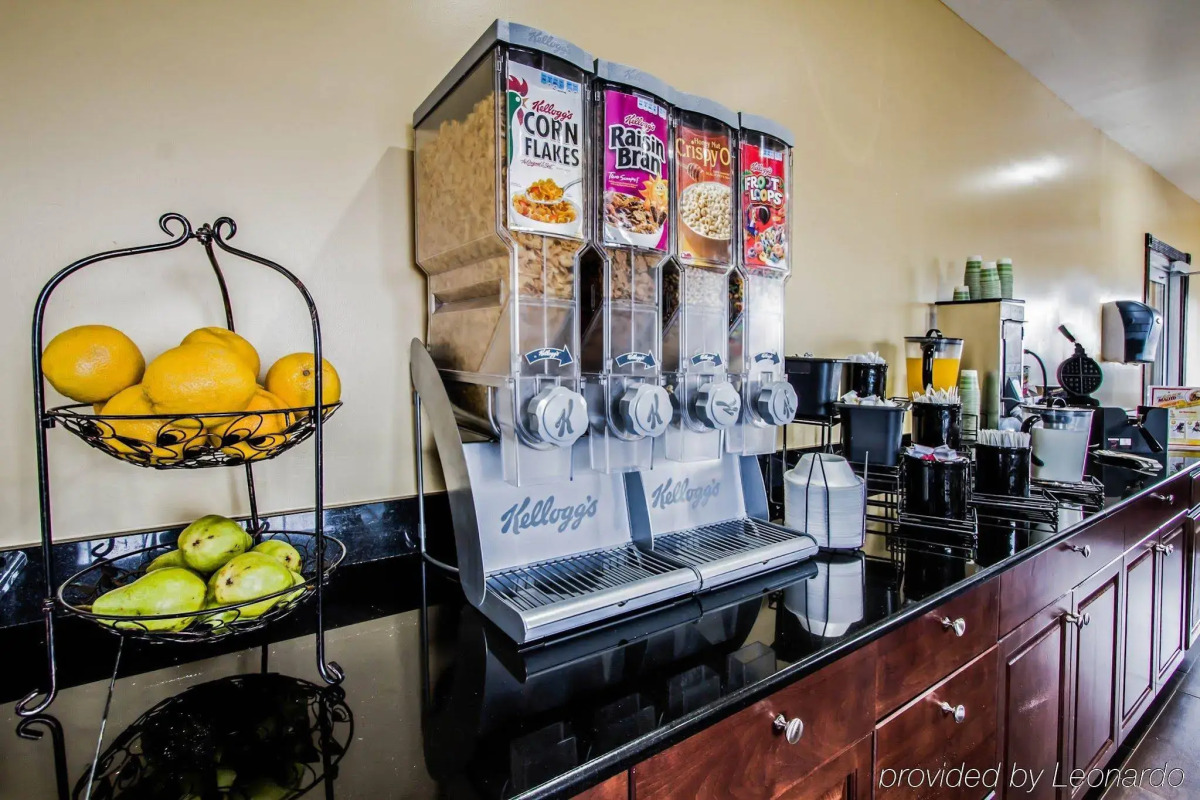 Econo Lodge Tonawanda