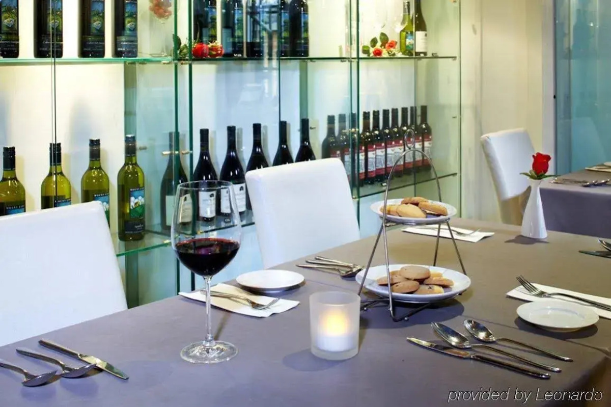 Bridal Tea House Hotel Yau Ma Tei Arthur Street