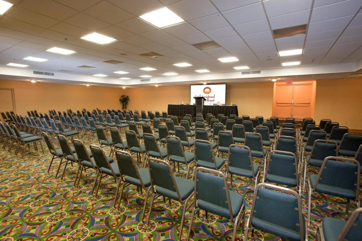 International Palms Resort Cocoa Beach