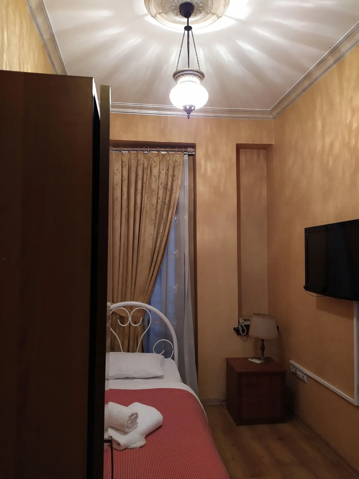 Istanbul Irish Hotel