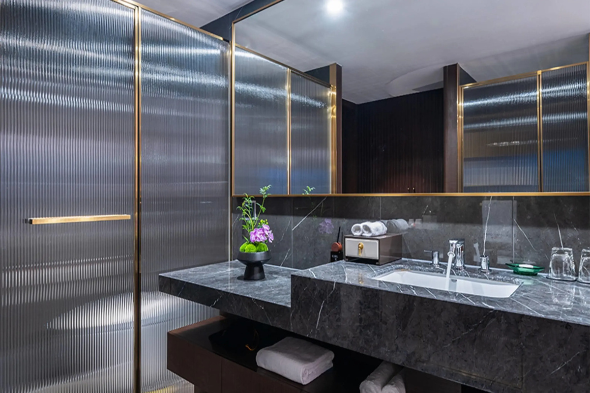 Wyndham Grand Plaza Royale Ningbo