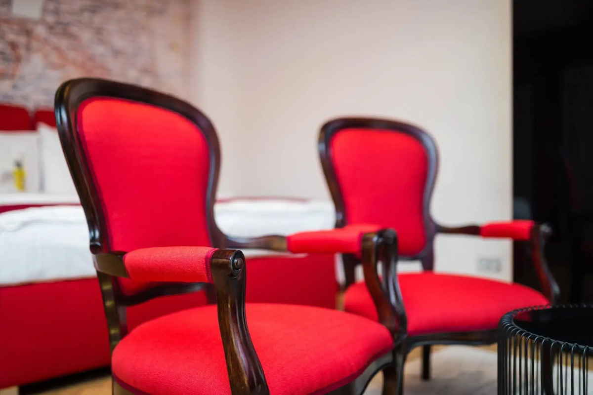 Old Royal Post Boutique Hotel & Premium Suites