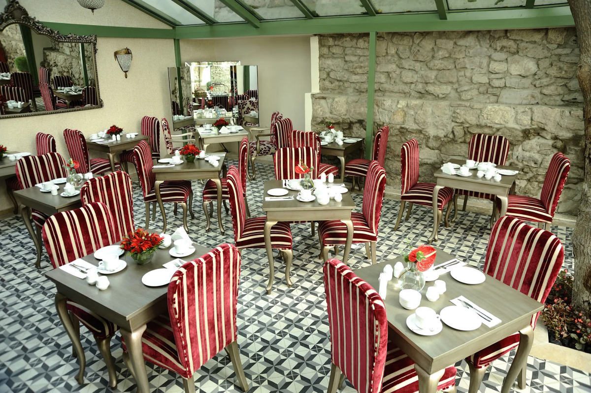 Erten Konak - Special Class