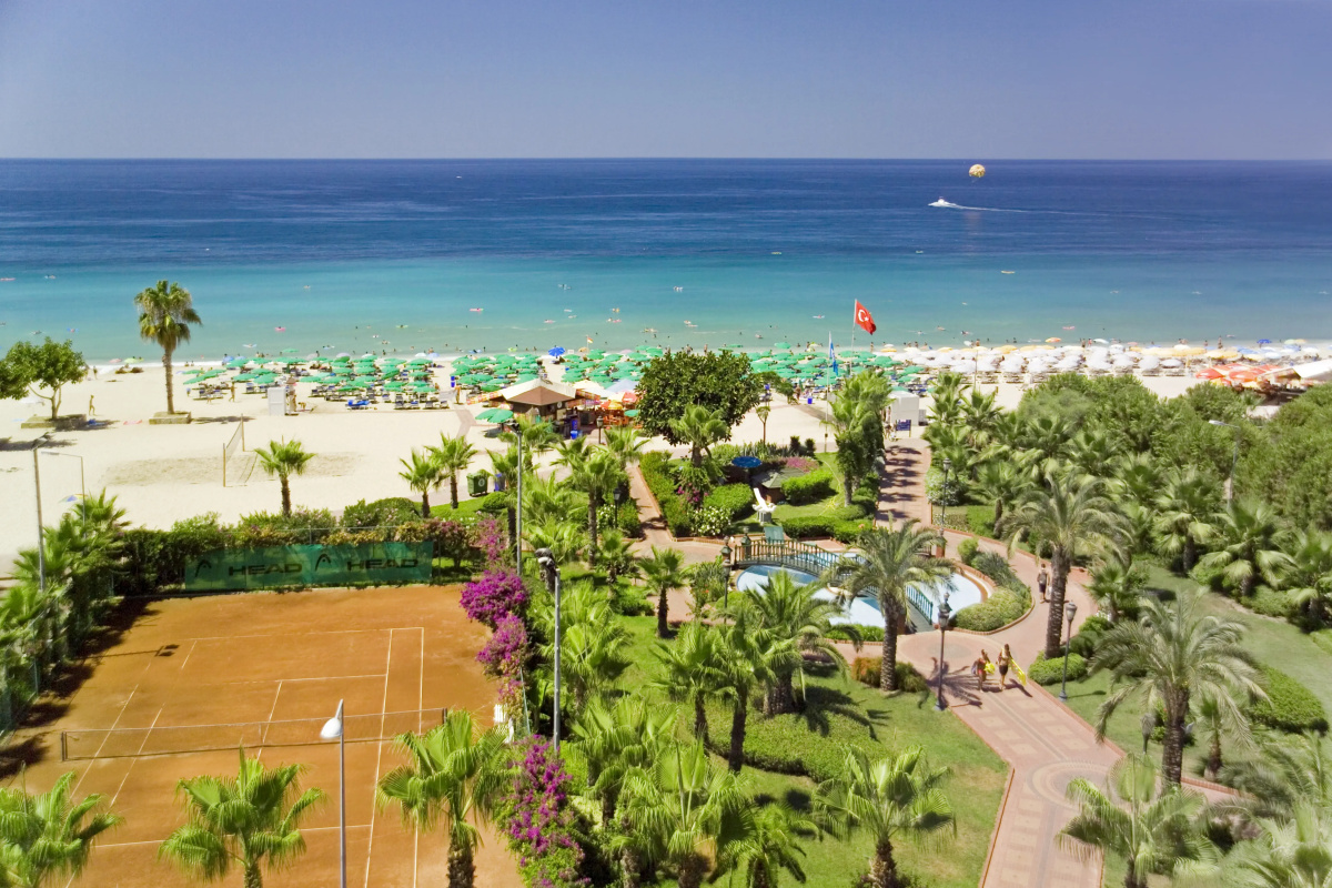 Riviera Hotel & Spa