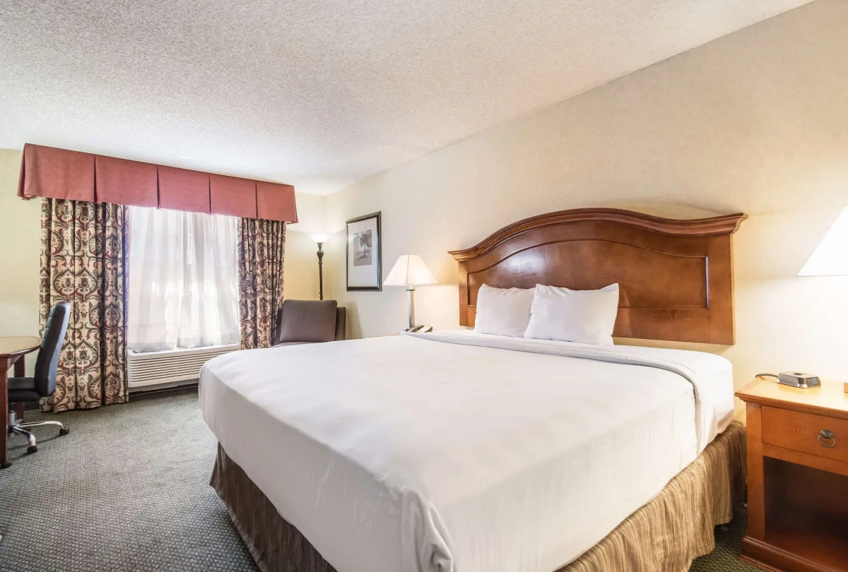 Red Lion Hotel Portland Airport