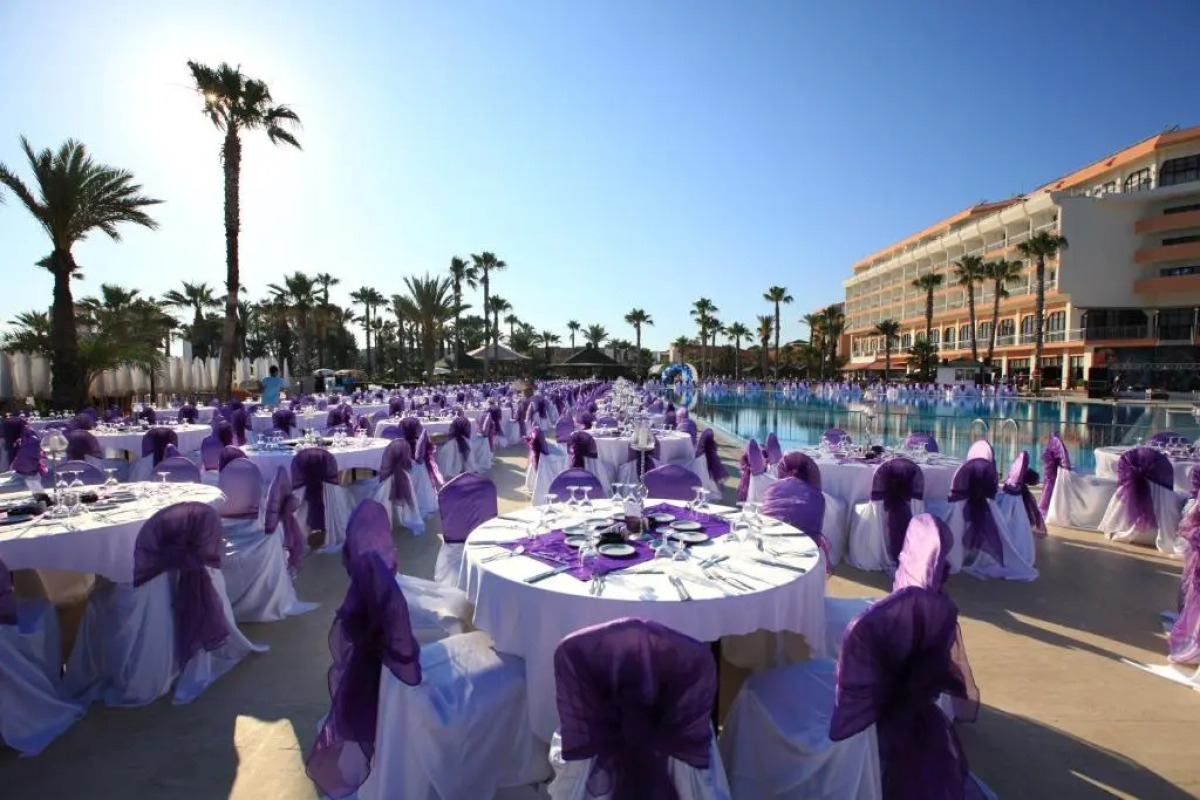 Adora Hotel & Resort