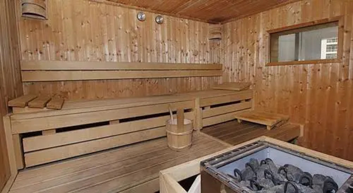 HiGuests - Sky Views