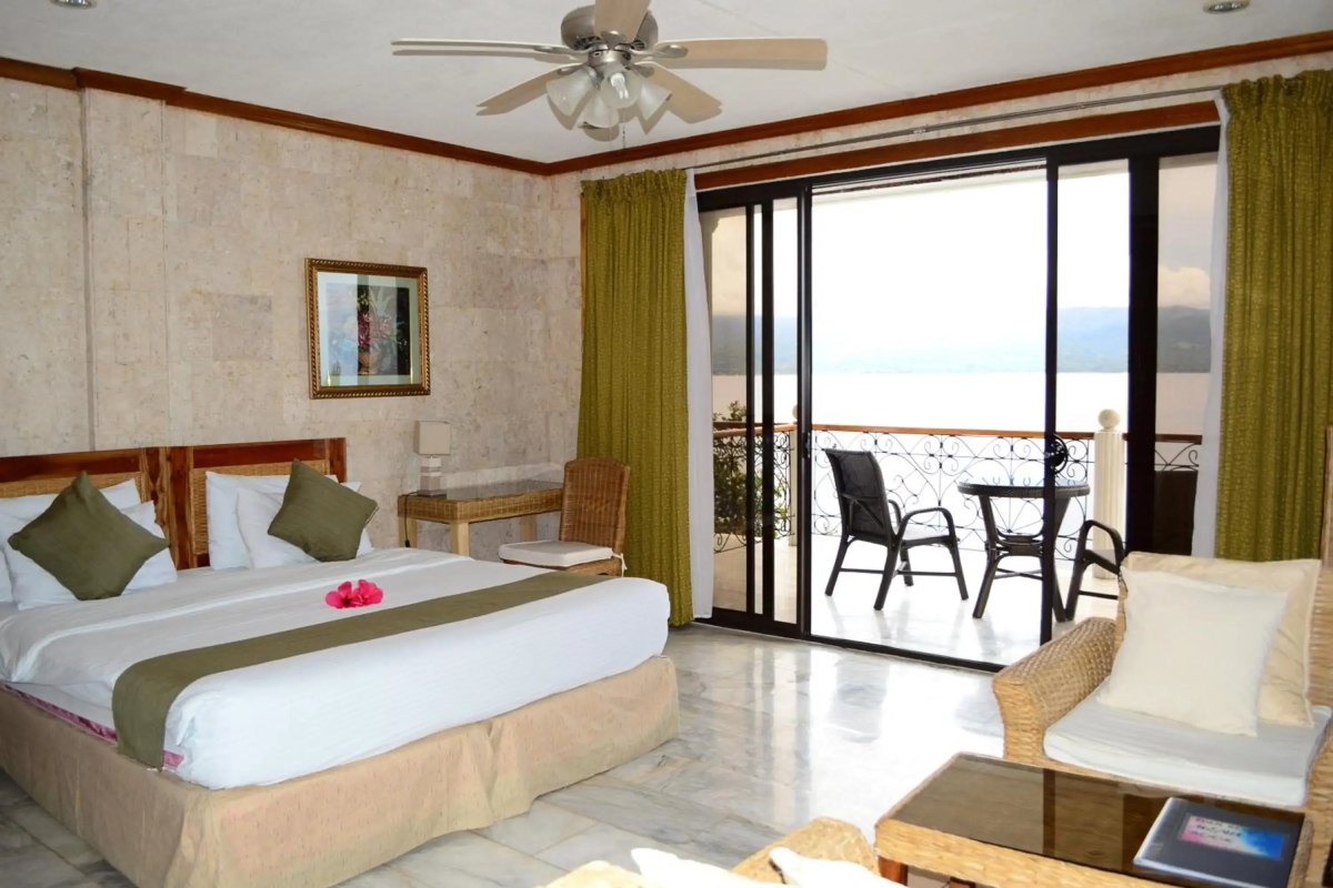 Eden Resort