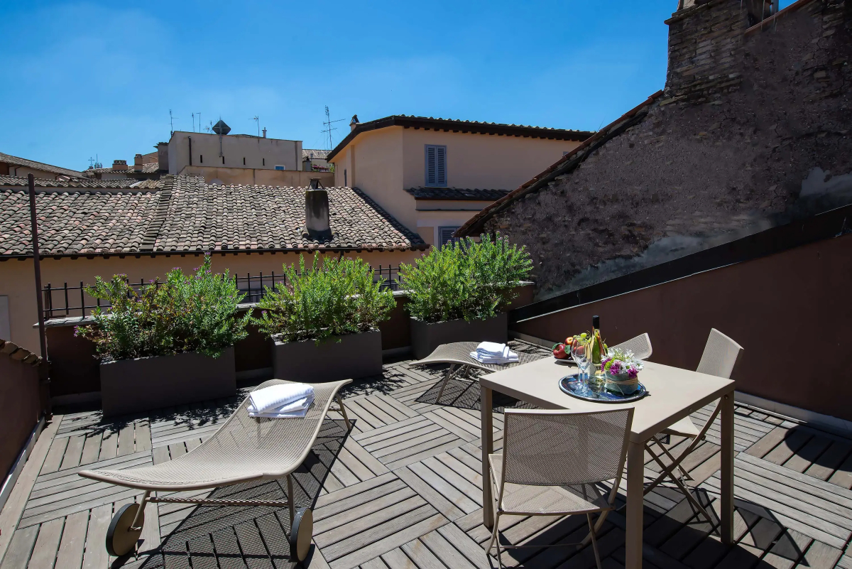 Hotel Navona Colors