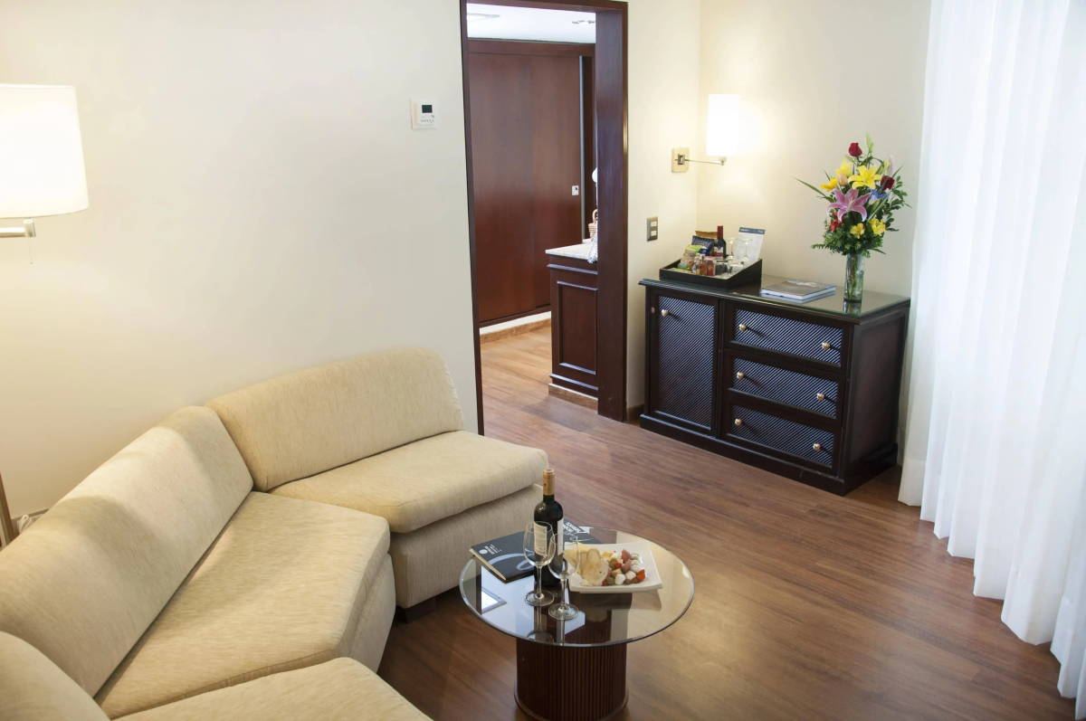 Hotel Estelar Miraflores