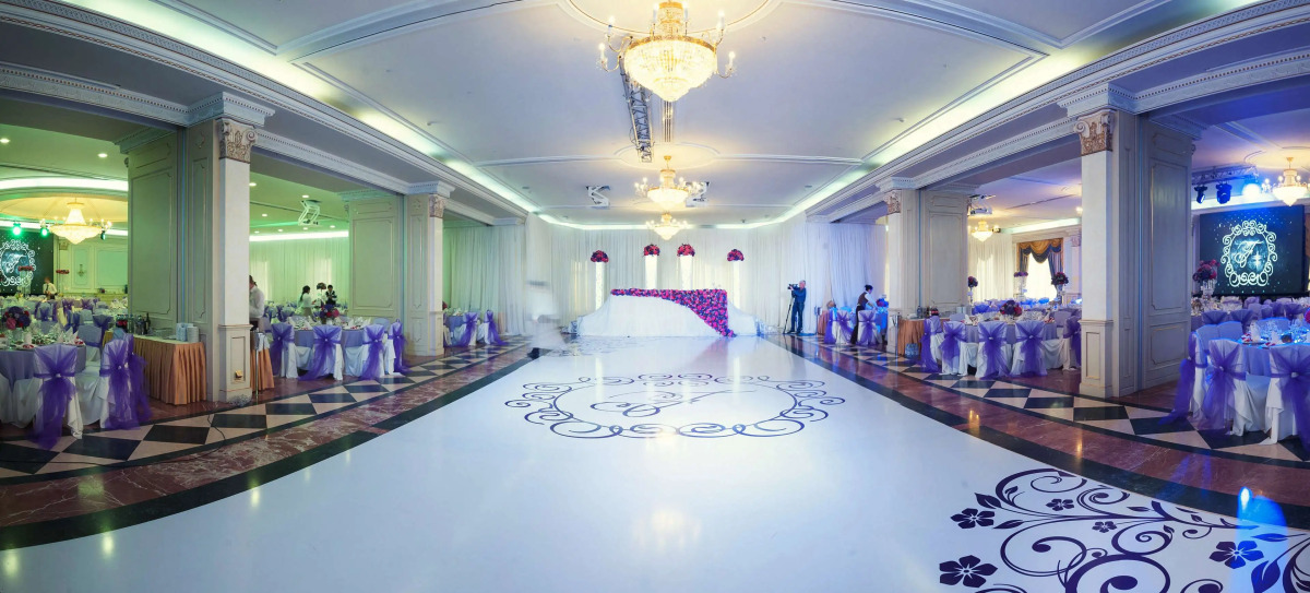 Radisson Hotel, Астана