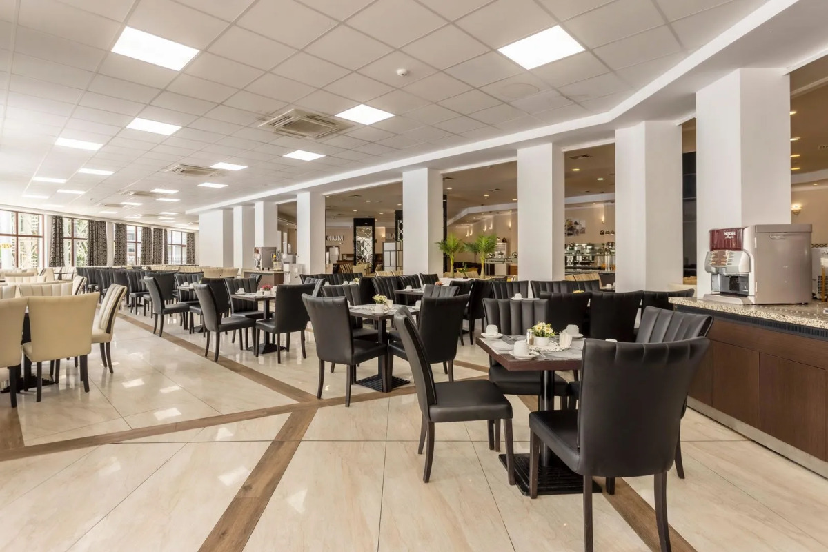 Prestige Hotel and Aquapark