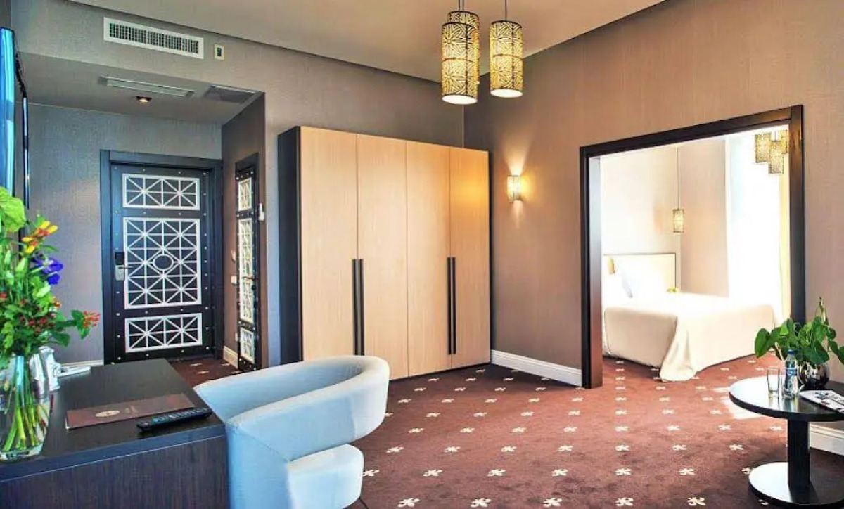 Отель Ark Palace