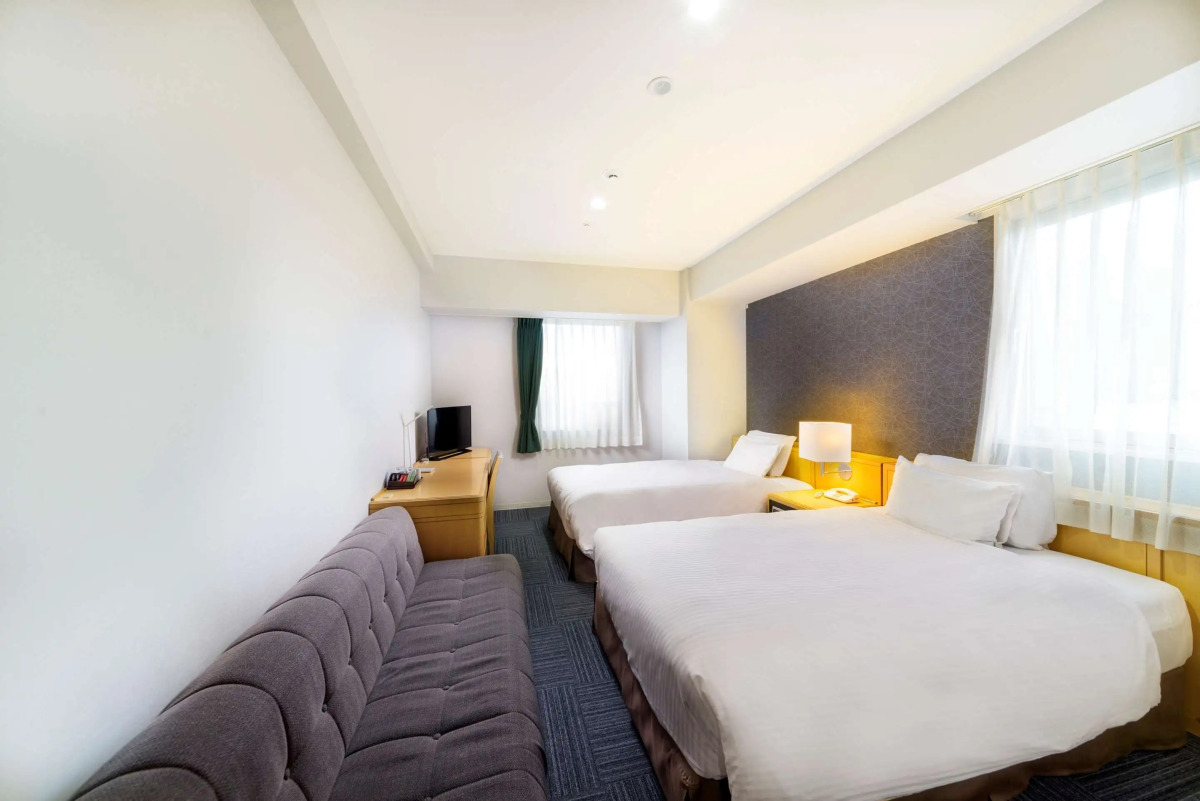 SureStay Plus Hotel by Best Western Shin-Osaka