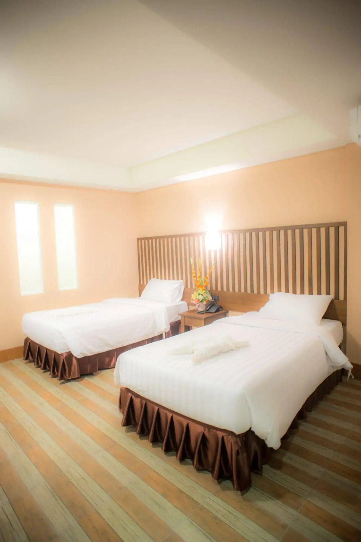 Collection O JA Siam City