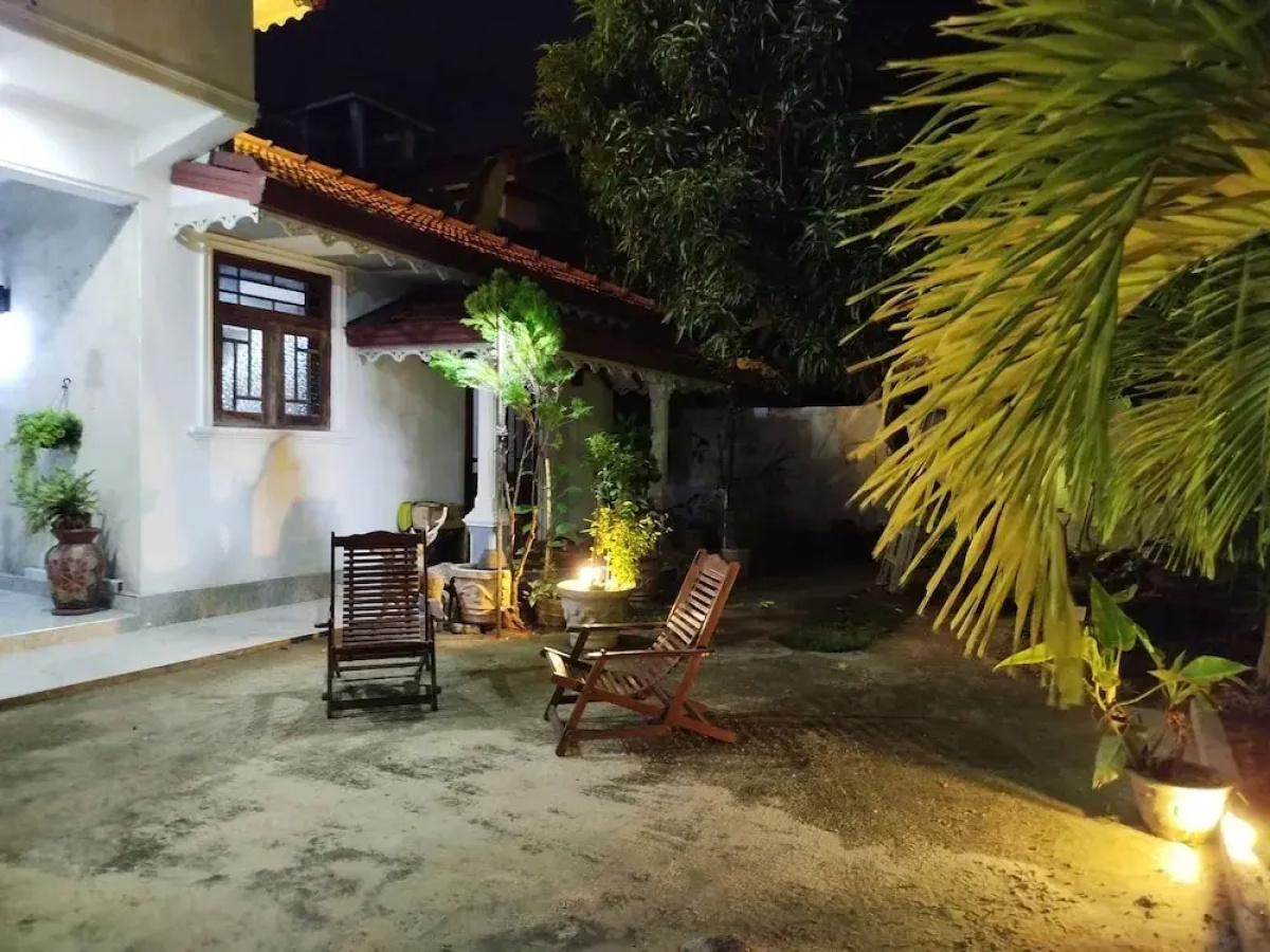 Cosy White Palace