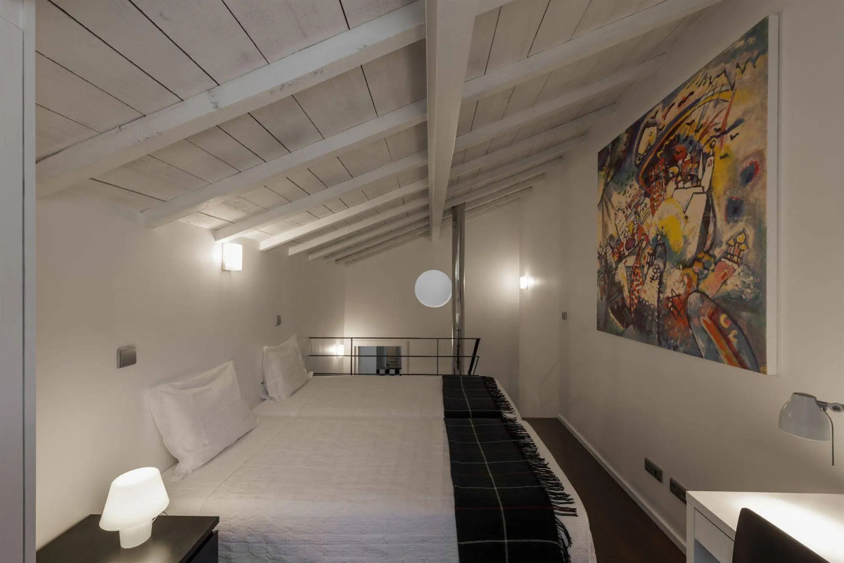 Olala Fine Arts Studios