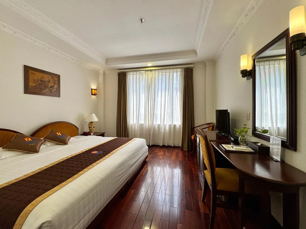Huong Sen Hotel