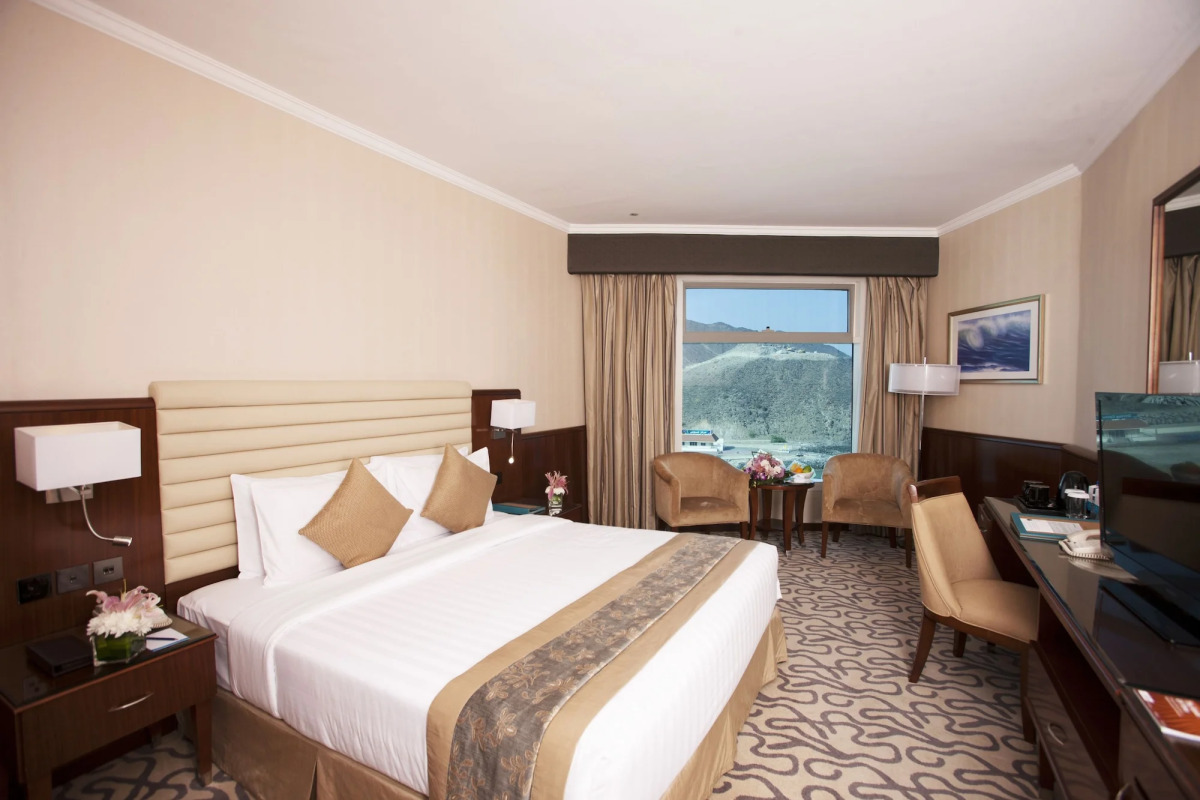 Курортный отель Oceanic Khorfakkan Resort And Spa