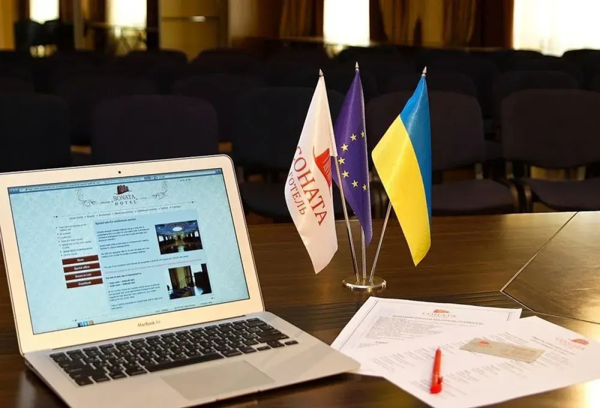 Отель «Соната»