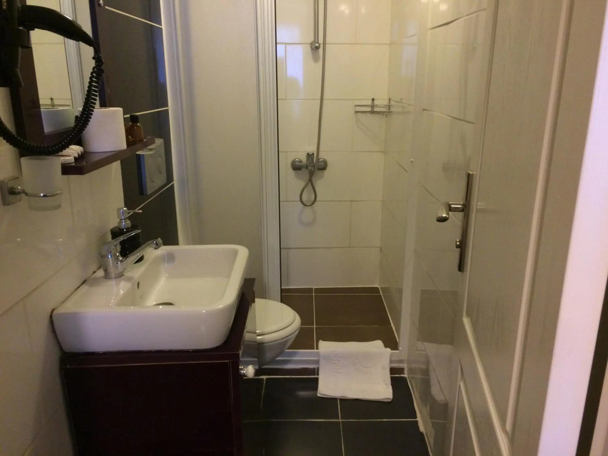 Spinel Hotel - Old City