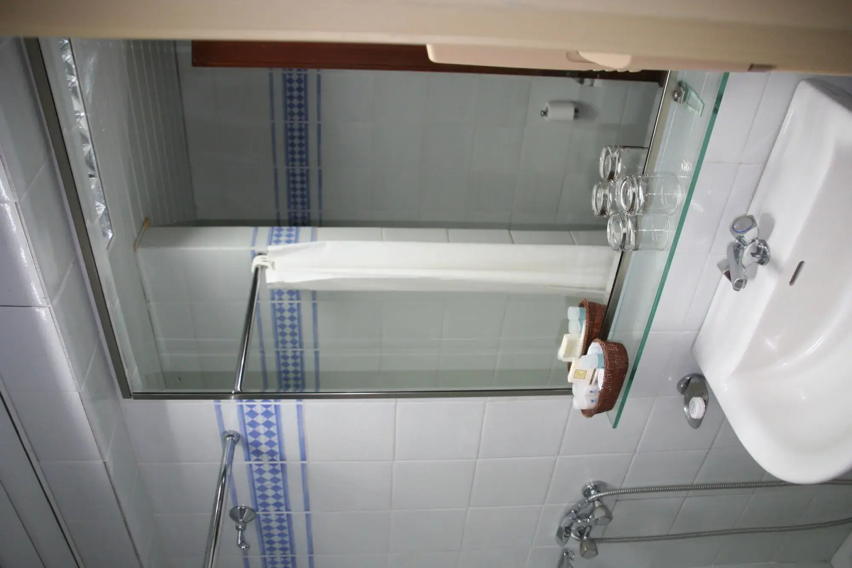 Athena Hotel