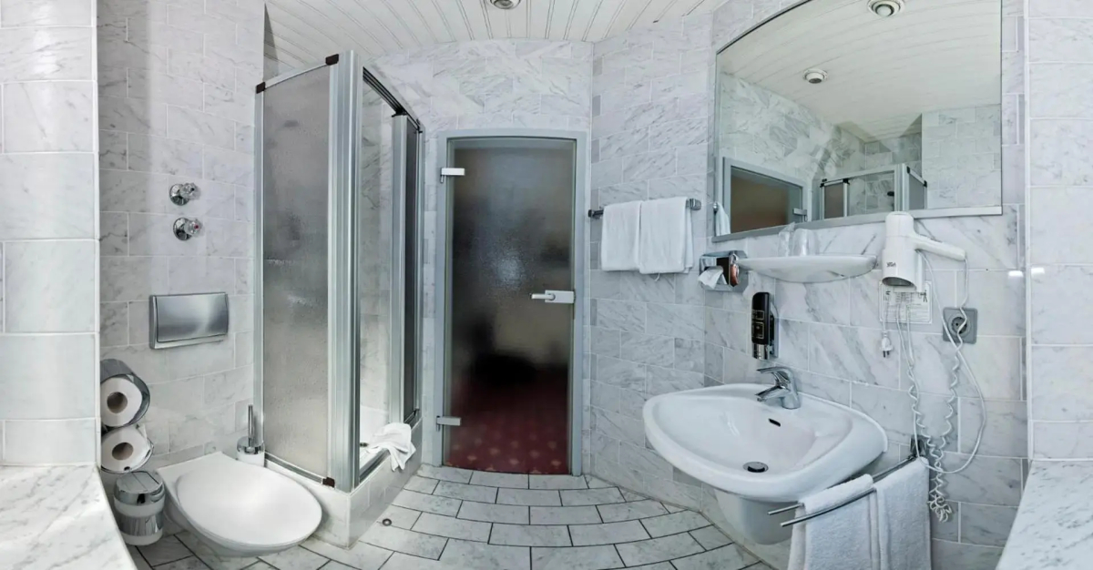 Winter Garden Hotel - Bergamo Airport