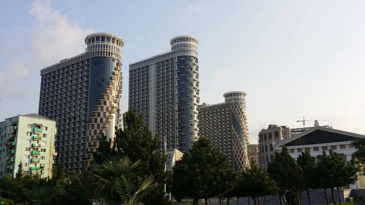 Апарт-отель Silk Road Sea Towers Batumi
