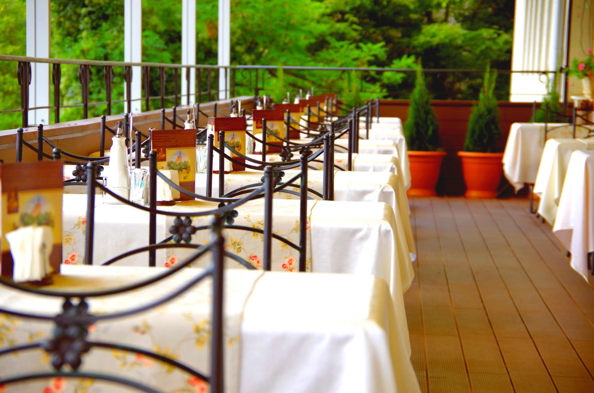 Yantra Grand Hotel -Sharlopov Hotels