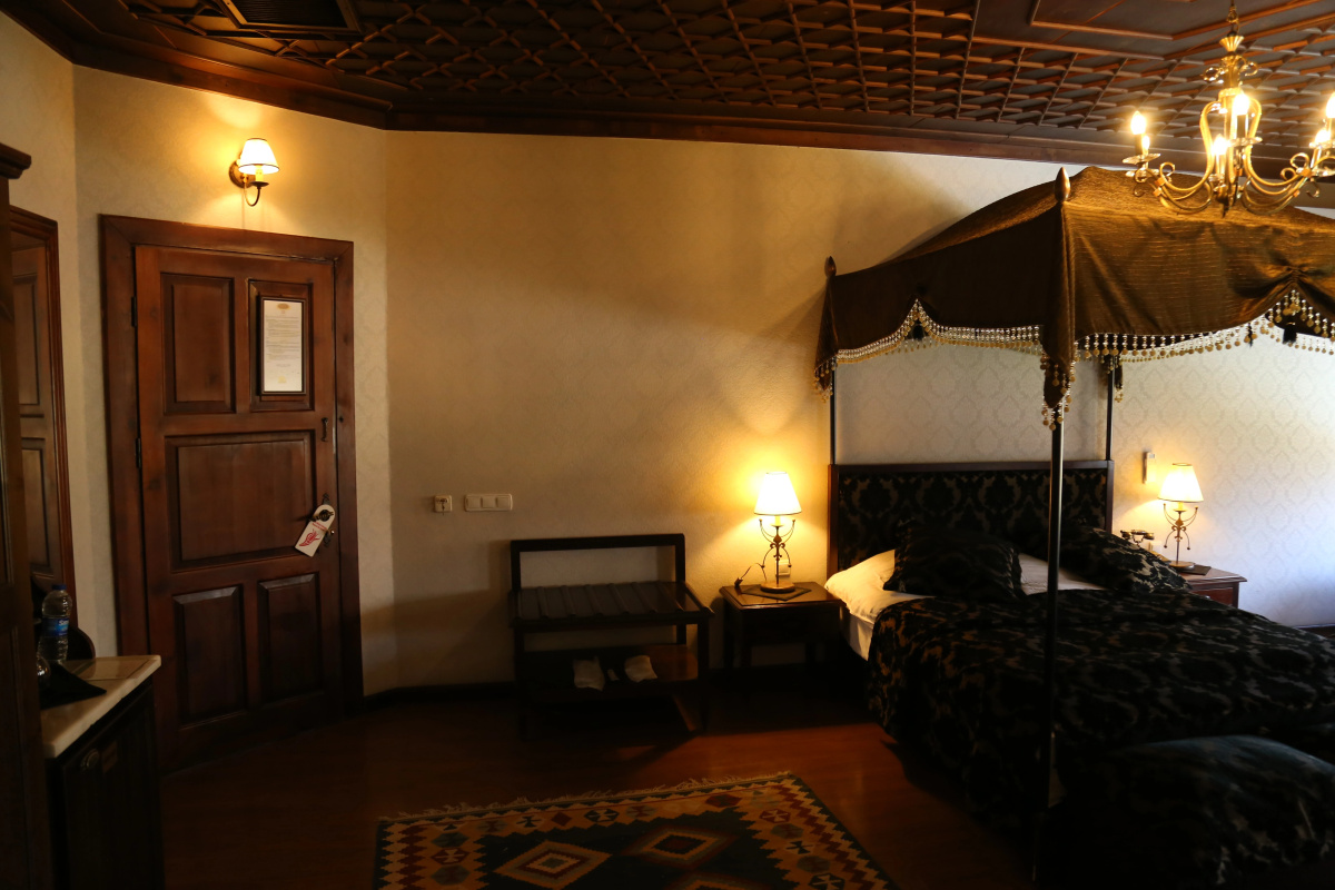 Otanti̇k Club Hotel & Spa